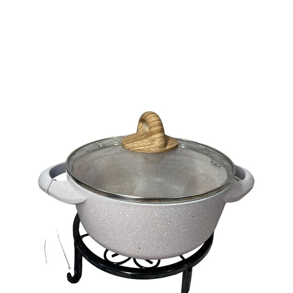 Cookware 8" Casserole Pan with Vent lid Lavender White Speckled Master Class NEW - Picture 1 of 4